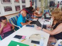 TALLER ENTRA NUEVAS TECNOLOGAS. Asociacin de vecinos La Manga 03/10/2023